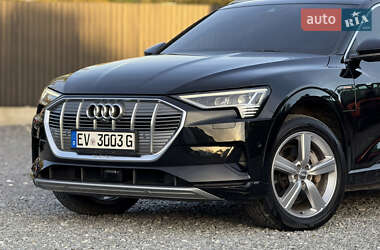 Внедорожник / Кроссовер Audi e-tron 2019 в 