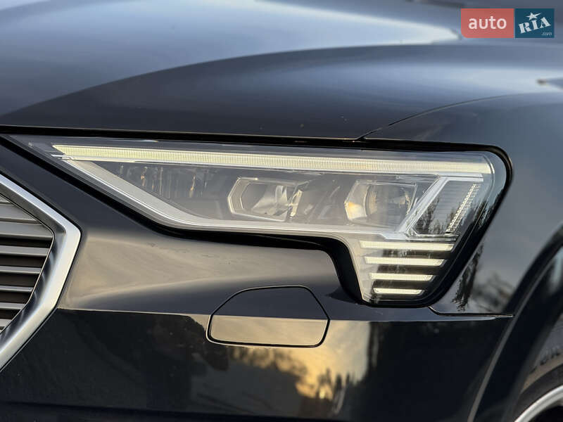 Внедорожник / Кроссовер Audi e-tron 2019 в Дрогобыче