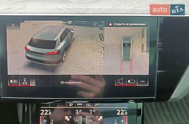 Позашляховик / Кросовер Audi e-tron 2021 в 