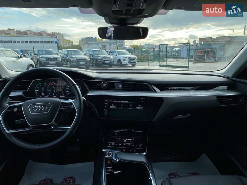 Внедорожник / Кроссовер Audi e-tron 2022 в Львове