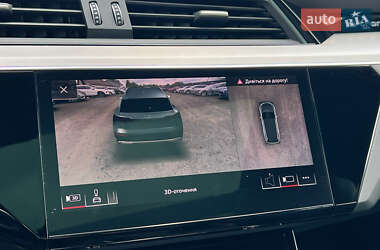 Позашляховик / Кросовер Audi e-tron 2020 в 