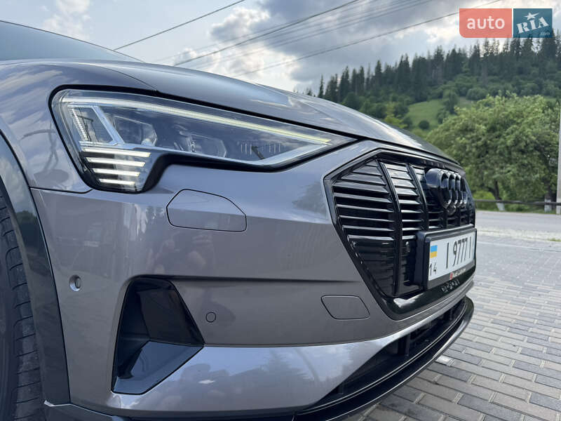 Внедорожник / Кроссовер Audi e-tron 2019 в Львове