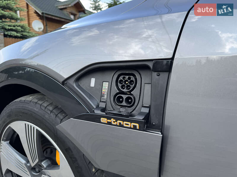Внедорожник / Кроссовер Audi e-tron 2019 в Львове