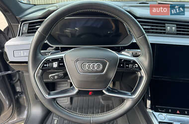 Внедорожник / Кроссовер Audi e-tron 2019 в 