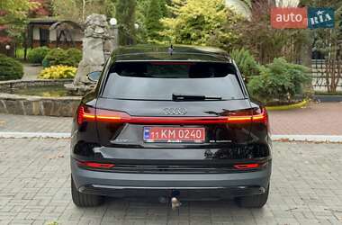 Позашляховик / Кросовер Audi e-tron 2020 в 