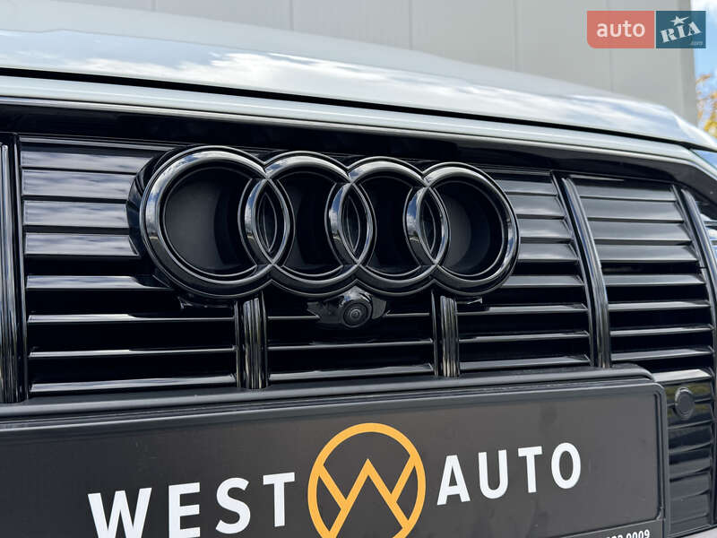 Позашляховик / Кросовер Audi e-tron 2022 в Мукачевому
