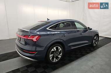 Позашляховик / Кросовер Audi e-tron 2023 в  фото 6 Позашляховик / Кросовер Audi e-tron 2023 в