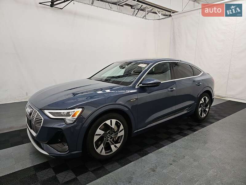 Внедорожник / Кроссовер Audi e-tron 2023 в Кропивницком