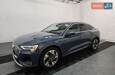 Позашляховик / Кросовер Audi e-tron 2023 в  фото 3 Позашляховик / Кросовер Audi e-tron 2023 в