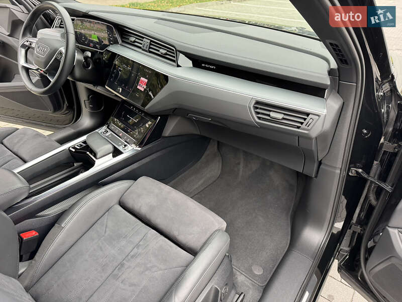 Внедорожник / Кроссовер Audi e-tron 2023 в Хмельницком