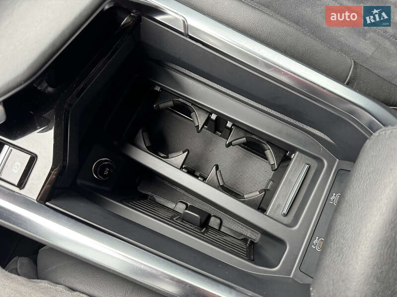 Внедорожник / Кроссовер Audi e-tron 2023 в Хмельницком
