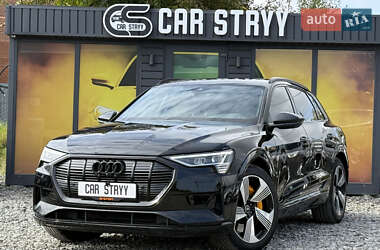 Внедорожник / Кроссовер Audi e-tron 2022 в 