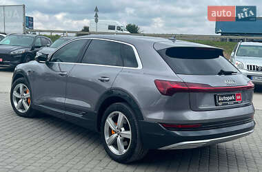 Внедорожник / Кроссовер Audi e-tron 2019 в 