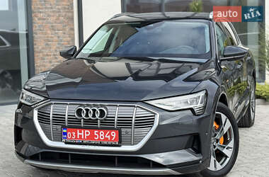 Внедорожник / Кроссовер Audi e-tron 2020 в 