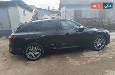 Внедорожник / Кроссовер Audi e-tron 2019 в 