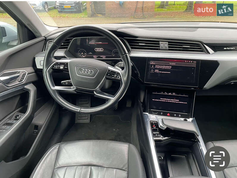 Позашляховик / Кросовер Audi e-tron 2019 в Житомирі фото 33 Позашляховик / Кросовер Audi e-tron 2019 в Житомирі