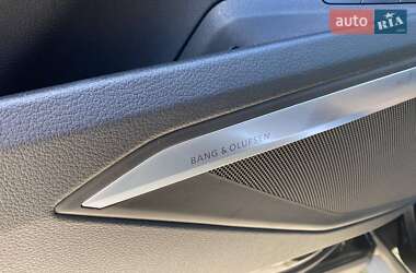 Внедорожник / Кроссовер Audi e-tron 2019 в 