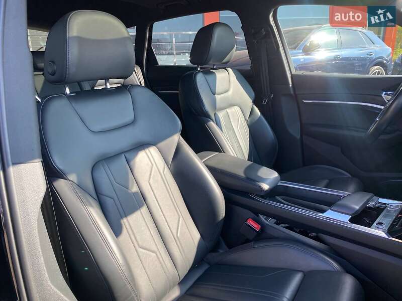 Внедорожник / Кроссовер Audi e-tron 2019 в Львове