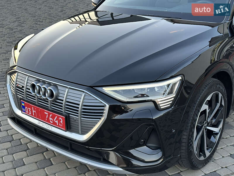 Позашляховик / Кросовер Audi e-tron 2021 в Мукачевому