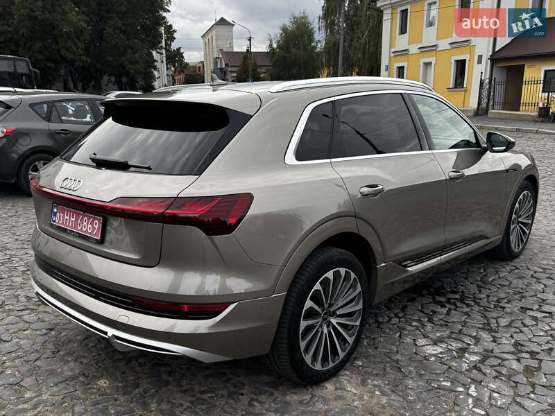 Внедорожник / Кроссовер Audi e-tron 2021 в Луцке