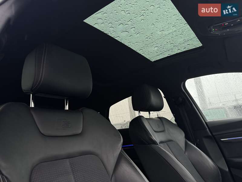Внедорожник / Кроссовер Audi e-tron 2021 в Черновцах