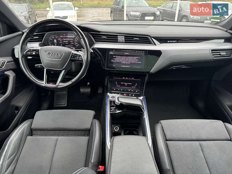 Внедорожник / Кроссовер Audi e-tron 2021 в Черновцах