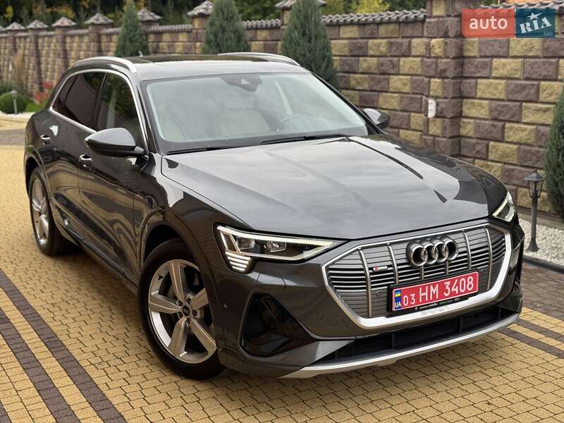 Внедорожник / Кроссовер Audi e-tron 2022 в Луцке