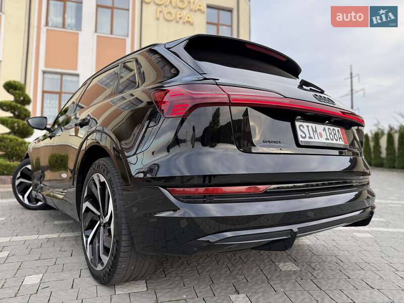 Внедорожник / Кроссовер Audi e-tron 2022 в Дрогобыче фото 15 Внедорожник / Кроссовер Audi e-tron 2022 в Дрогобыче