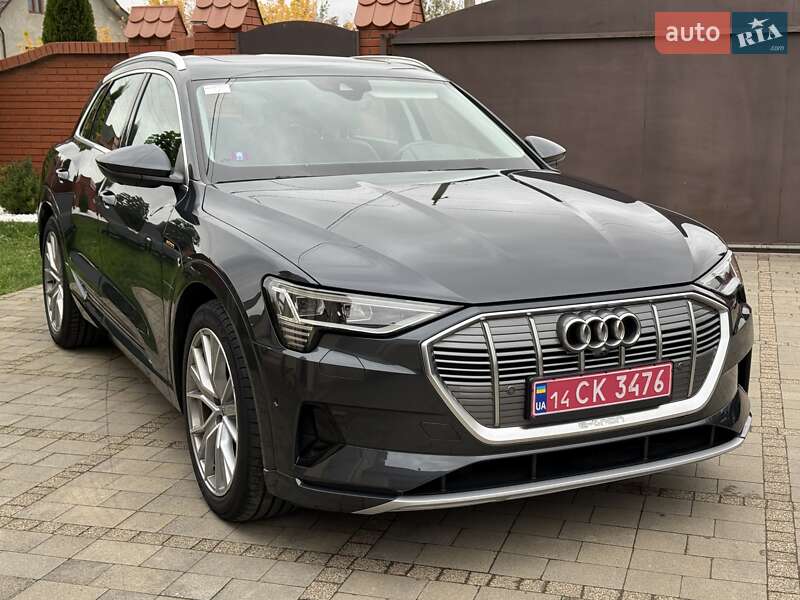 Позашляховик / Кросовер Audi e-tron 2021 в Коломиї