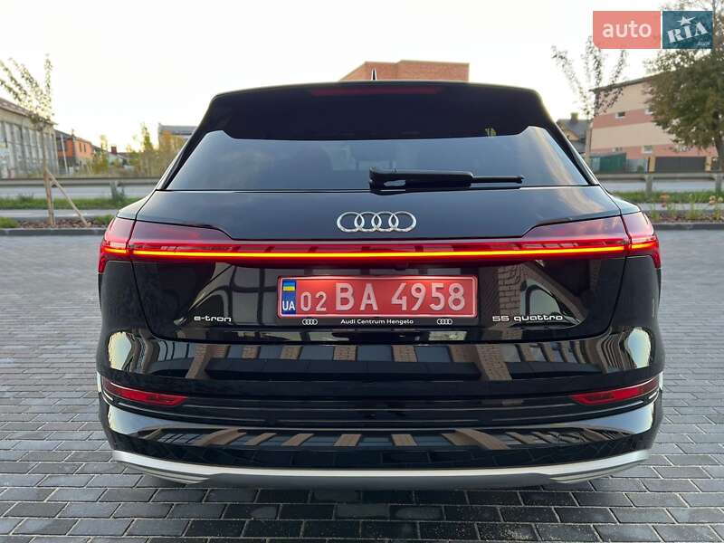 Позашляховик / Кросовер Audi e-tron 2022 в Вінниці