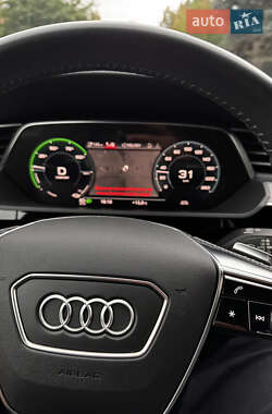 Внедорожник / Кроссовер Audi e-tron 2019 в Ужгороде