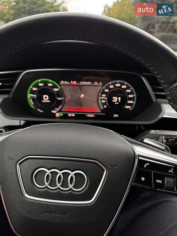 Позашляховик / Кросовер Audi e-tron 2019 в Ужгороді