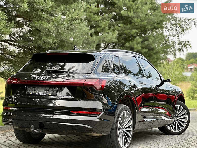 Внедорожник / Кроссовер Audi e-tron 2019 в Львове
