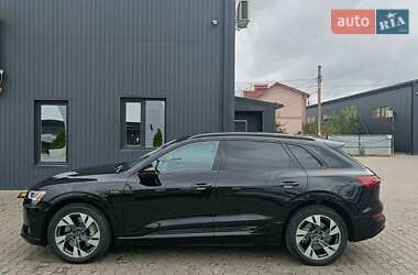 Внедорожник / Кроссовер Audi e-tron 2021 в 