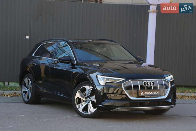 Audi e-tron 2019
