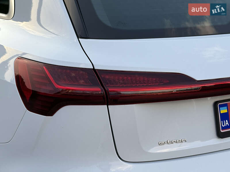 Внедорожник / Кроссовер Audi e-tron 2020 в Ровно