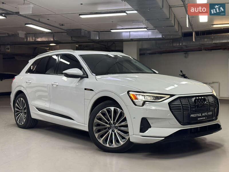 Позашляховик / Кросовер Audi e-tron 2019 в Києві