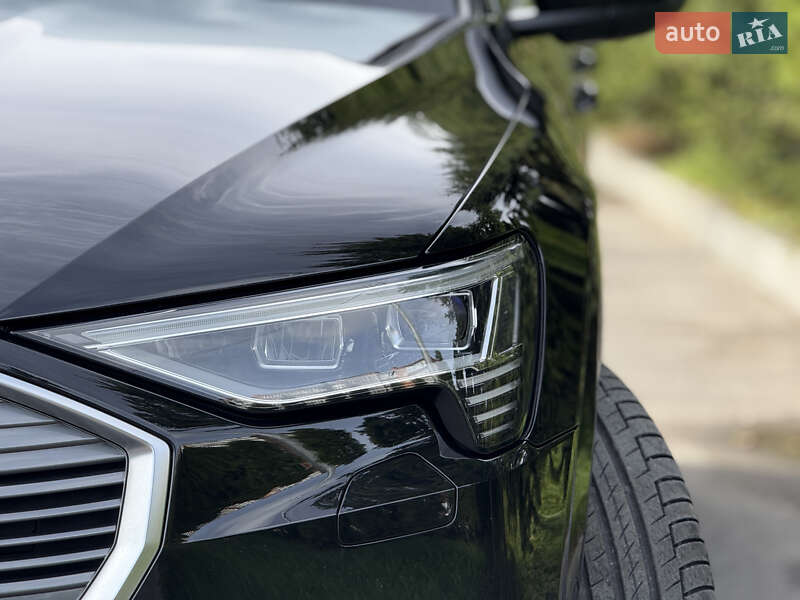 Позашляховик / Кросовер Audi e-tron 2020 в Тернополі