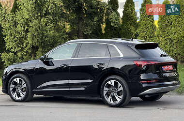 Внедорожник / Кроссовер Audi e-tron 2020 в 