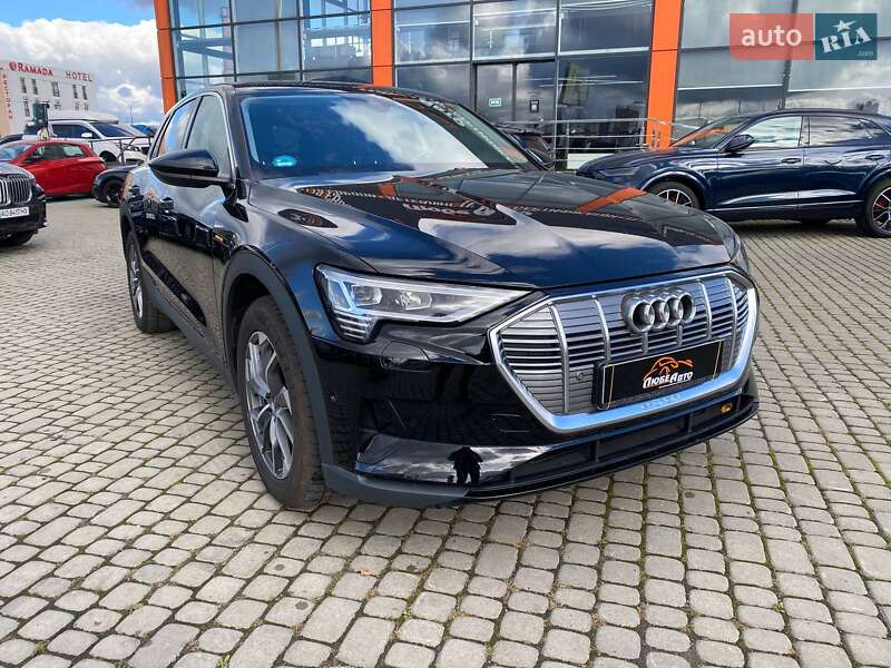 Позашляховик / Кросовер Audi e-tron 2022 в Львові