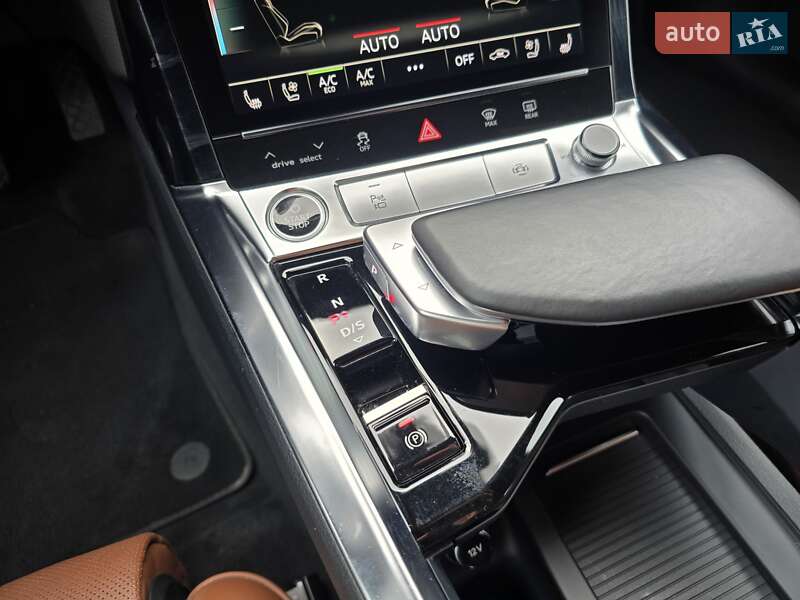 Внедорожник / Кроссовер Audi e-tron 2021 в Ковеле