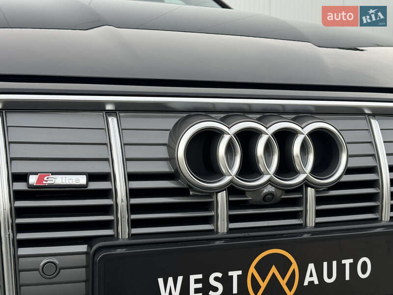 Внедорожник / Кроссовер Audi e-tron 2022 в Мукачево