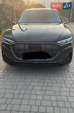 Внедорожник / Кроссовер Audi e-tron 2019 в Луцке