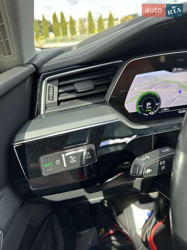 Позашляховик / Кросовер Audi e-tron 2020 в Тернополі