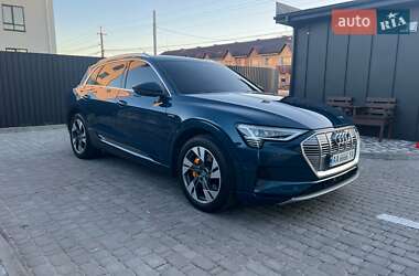 Внедорожник / Кроссовер Audi e-tron 2019 в 