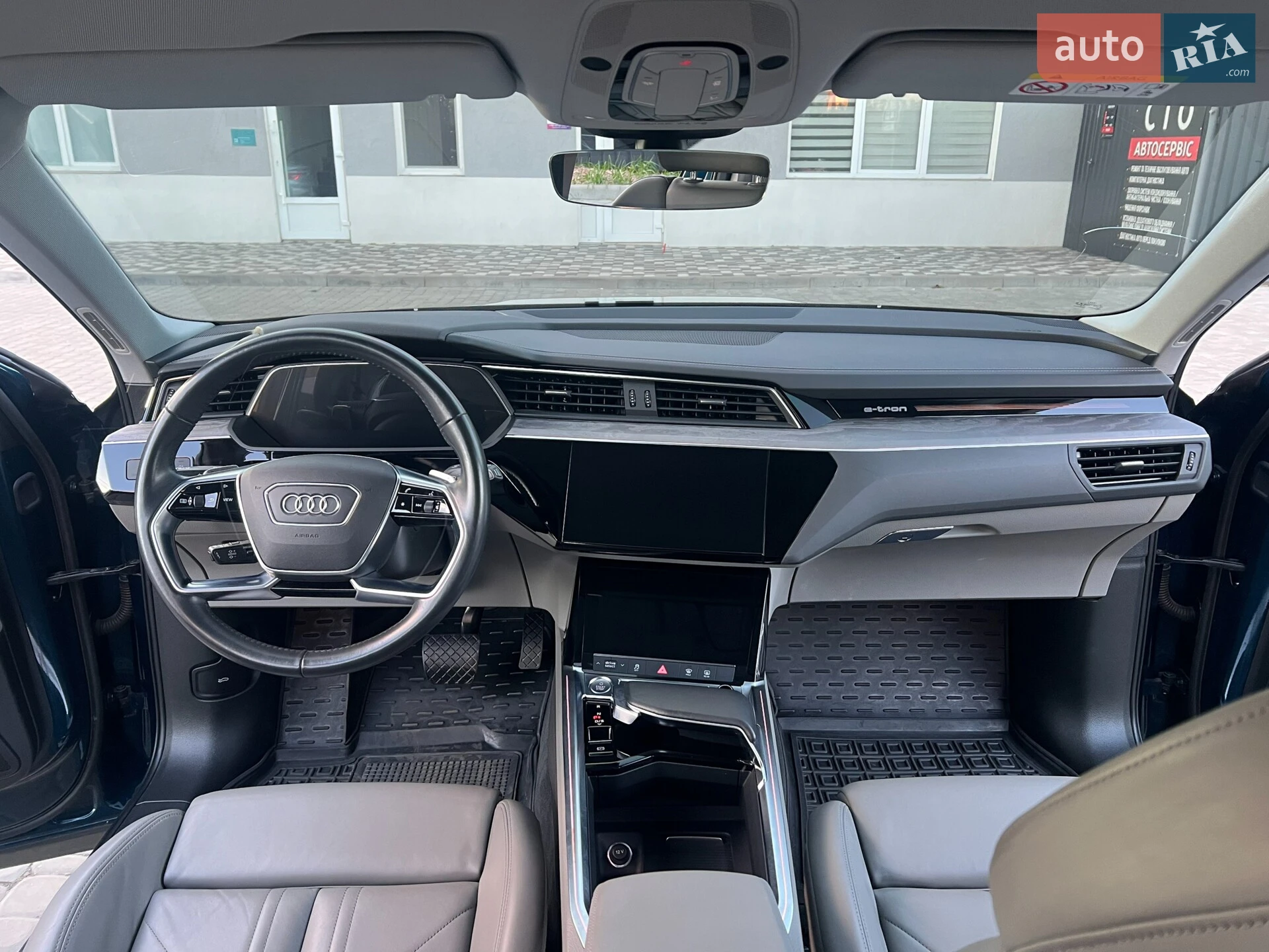 2019 Audi e-tron - мініатюра 26