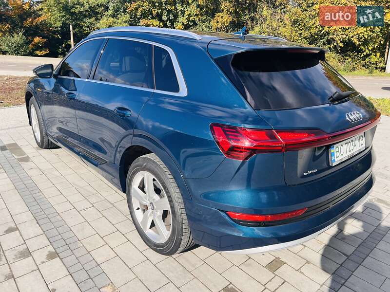 Внедорожник / Кроссовер Audi e-tron 2019 в Львове
