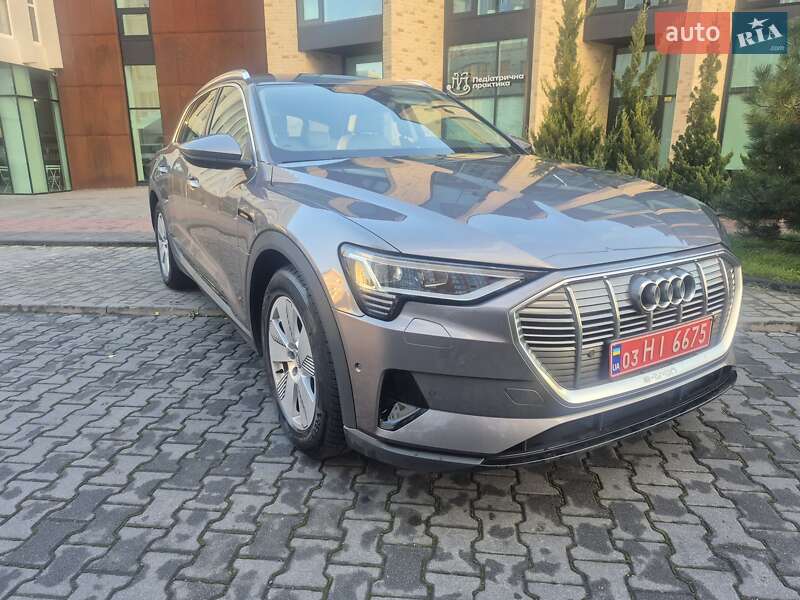 Позашляховик / Кросовер Audi e-tron 2020 в Хмельницькому
