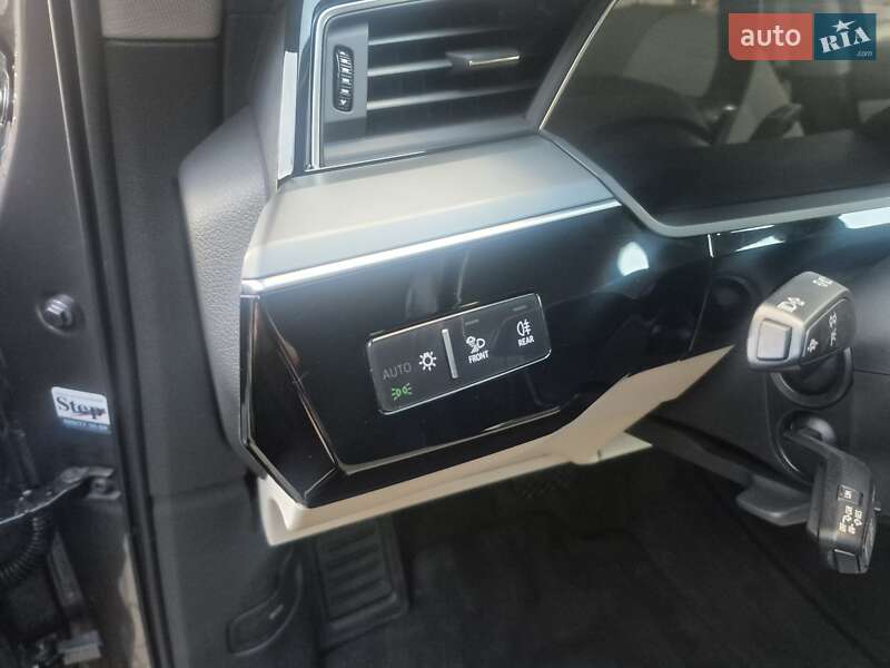 Позашляховик / Кросовер Audi e-tron 2020 в Хмельницькому