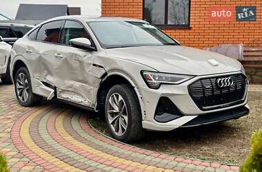 Внедорожник / Кроссовер Audi e-tron 2021 в Сарнах